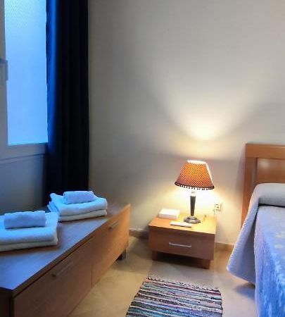Apartamentos Serrallo, Parking gratuito y cocina, Alhambra y playa Granada Exterior foto